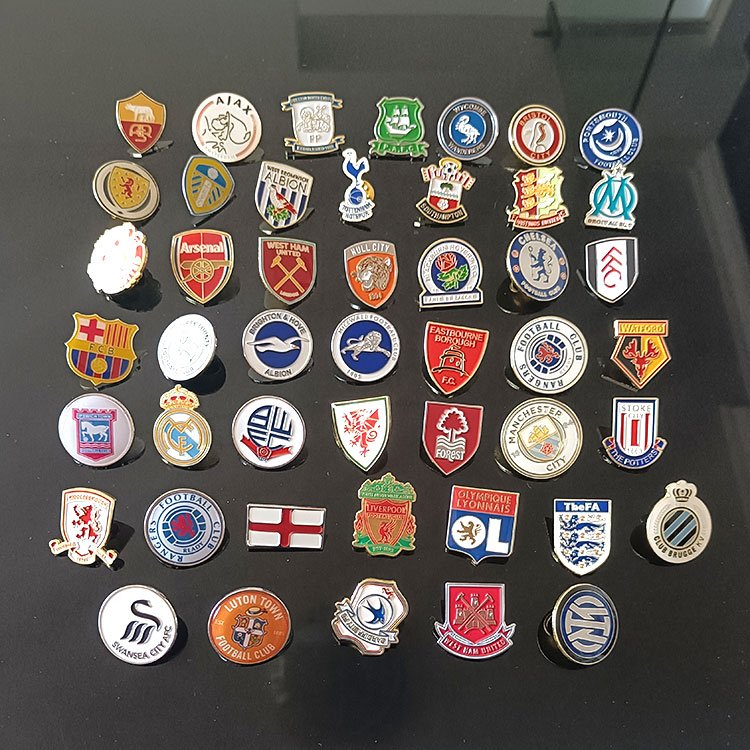 Customize brooch individuation enamel metal logo lapel cartoon id button badge holder clip hard enamel name lapel pin badges
