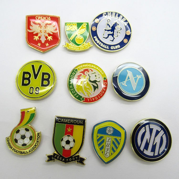 Customize brooch individuation enamel metal logo lapel cartoon id button badge holder clip hard enamel name lapel pin badges