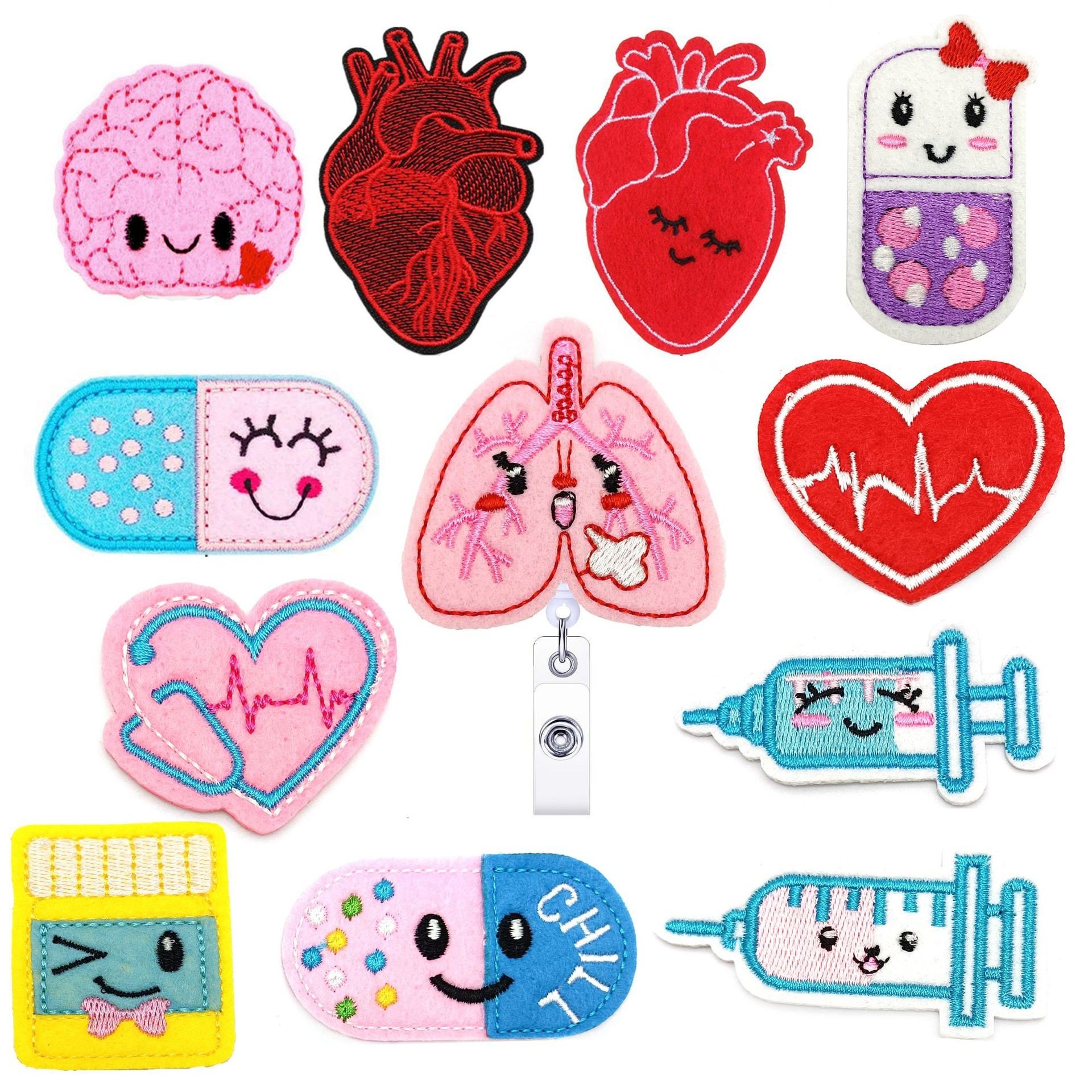 Cute Promotional Gift Nurse Badge Reels Felt Retractable Nursing Name Badge Holder Practical ID Holder Gift for Nurses Students