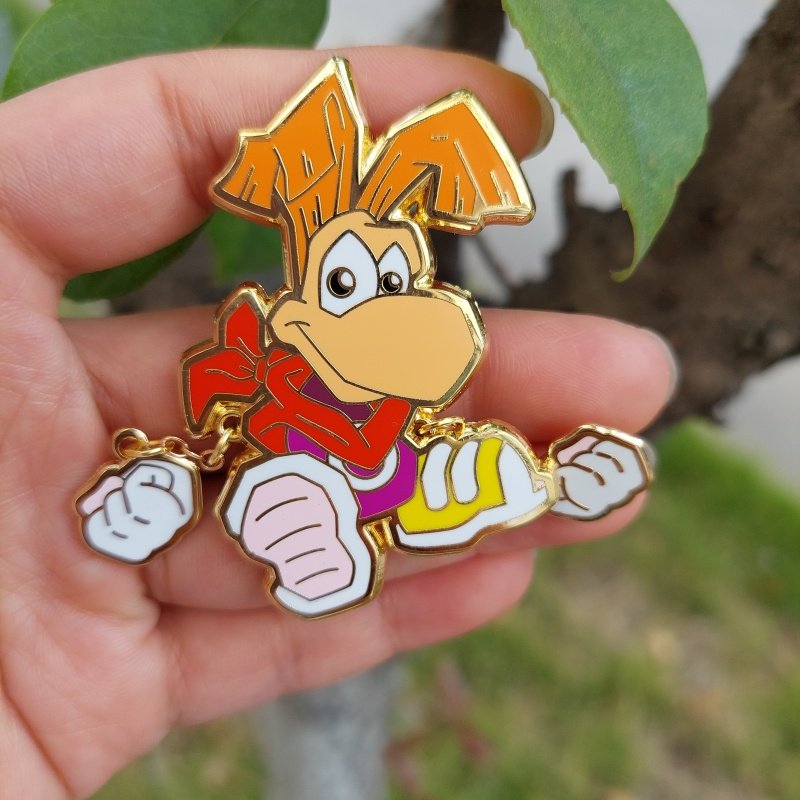Chinese Manufacturer Cartoon Wholesale Customized Enamel Pins Zinc Alloy Hard Enamel Lapel Pins Gifts Creative Badge