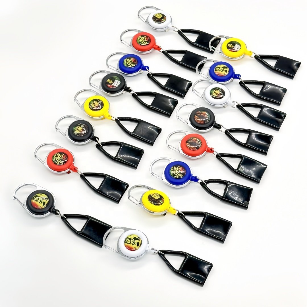 Portable Custom Design Retractable Lighter Keychain Badge Reel Lighter Protector Silicone Holder Clip Smoke Shop Accessories