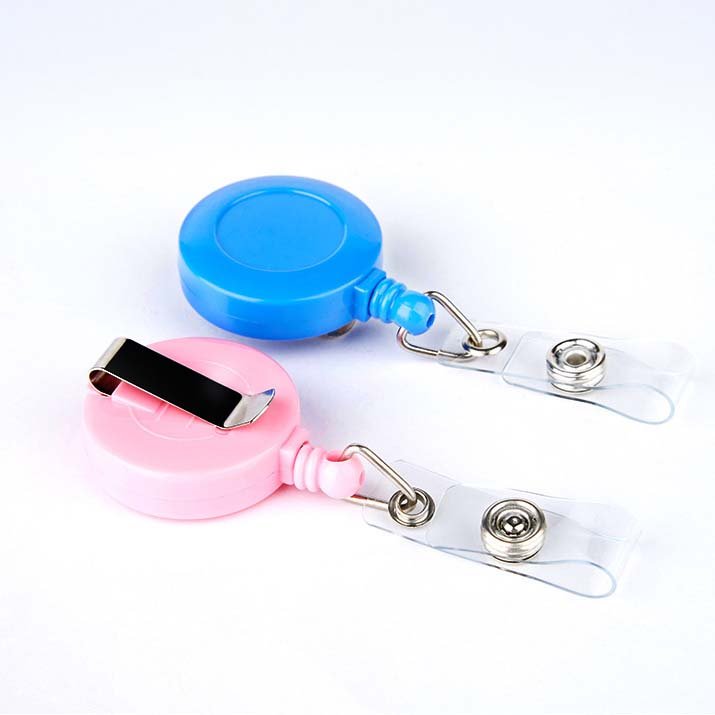 Wholesale Retractable Pull String Yoyo ID Card Holder Doctor Nurse Exhibition Office Staff Name Tags Badge Reel