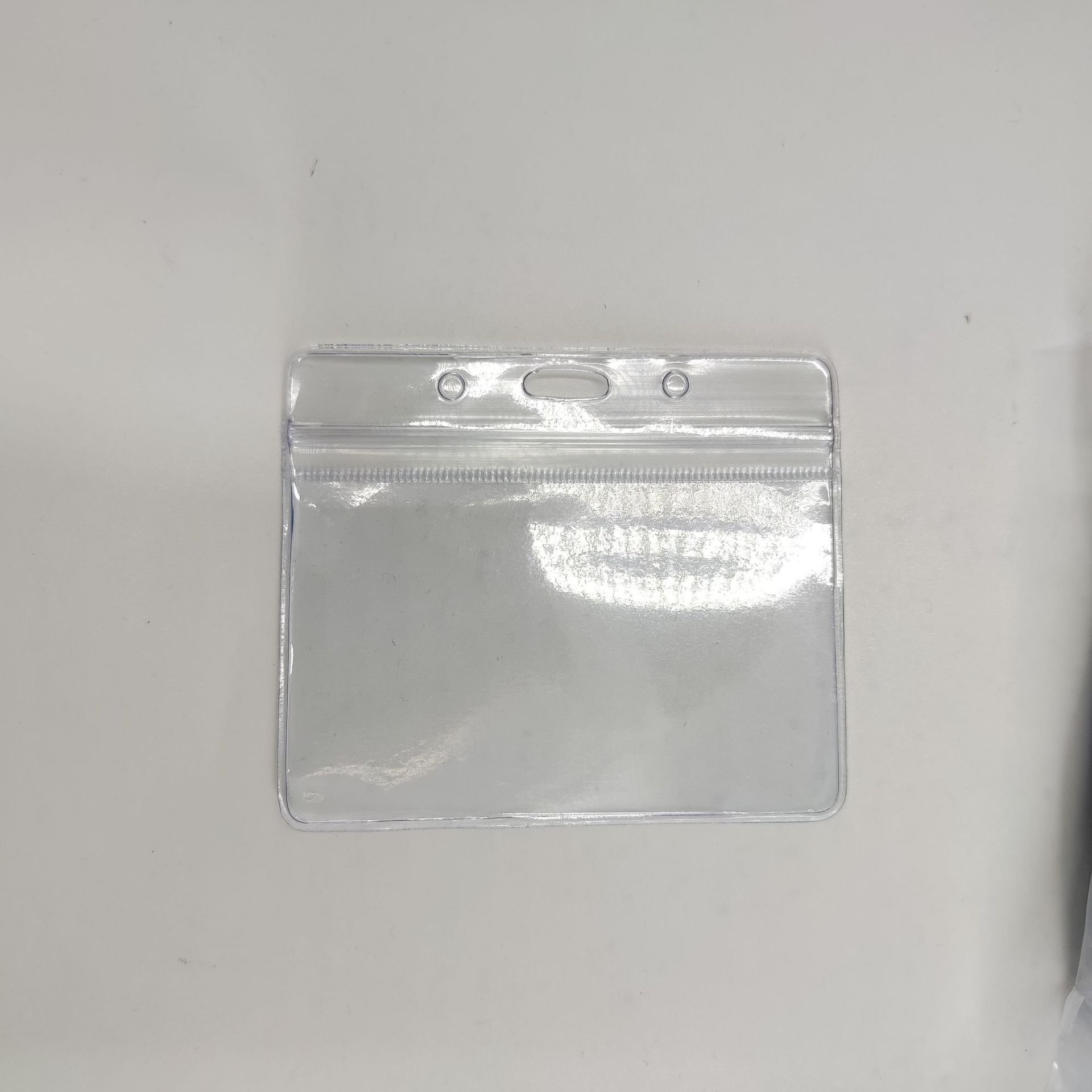 ZXX566 Wholesale Vinyl Transparent Plastic Card Holder, Stock Cheap clear Soft PVC Id Badge Holder