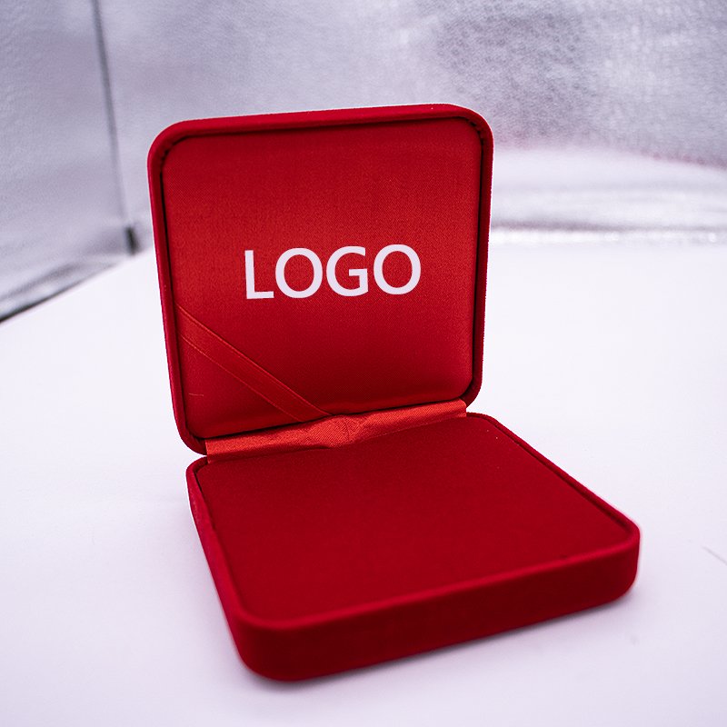 Red Velvet Metal Coin Box Polished Badge Holder Screen Printed Business Gift & Award Recognition Storage Box