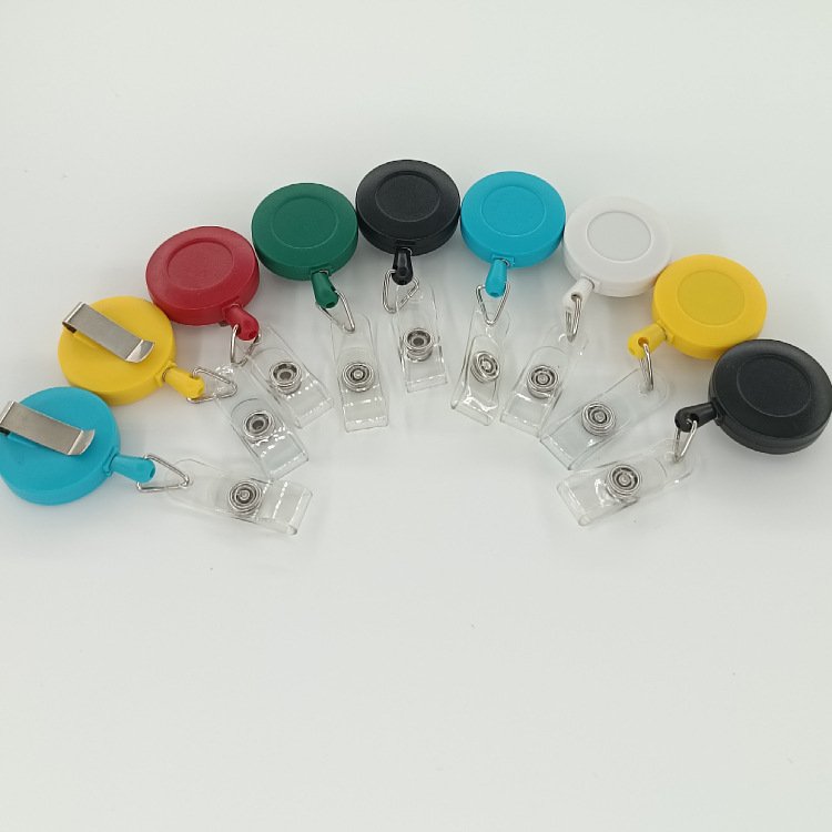 Custom Retractable Pull String Yoyo ID Card Nurse Badge Reel Card Holder Exhibition Name Tags School Supplies Office Accessories