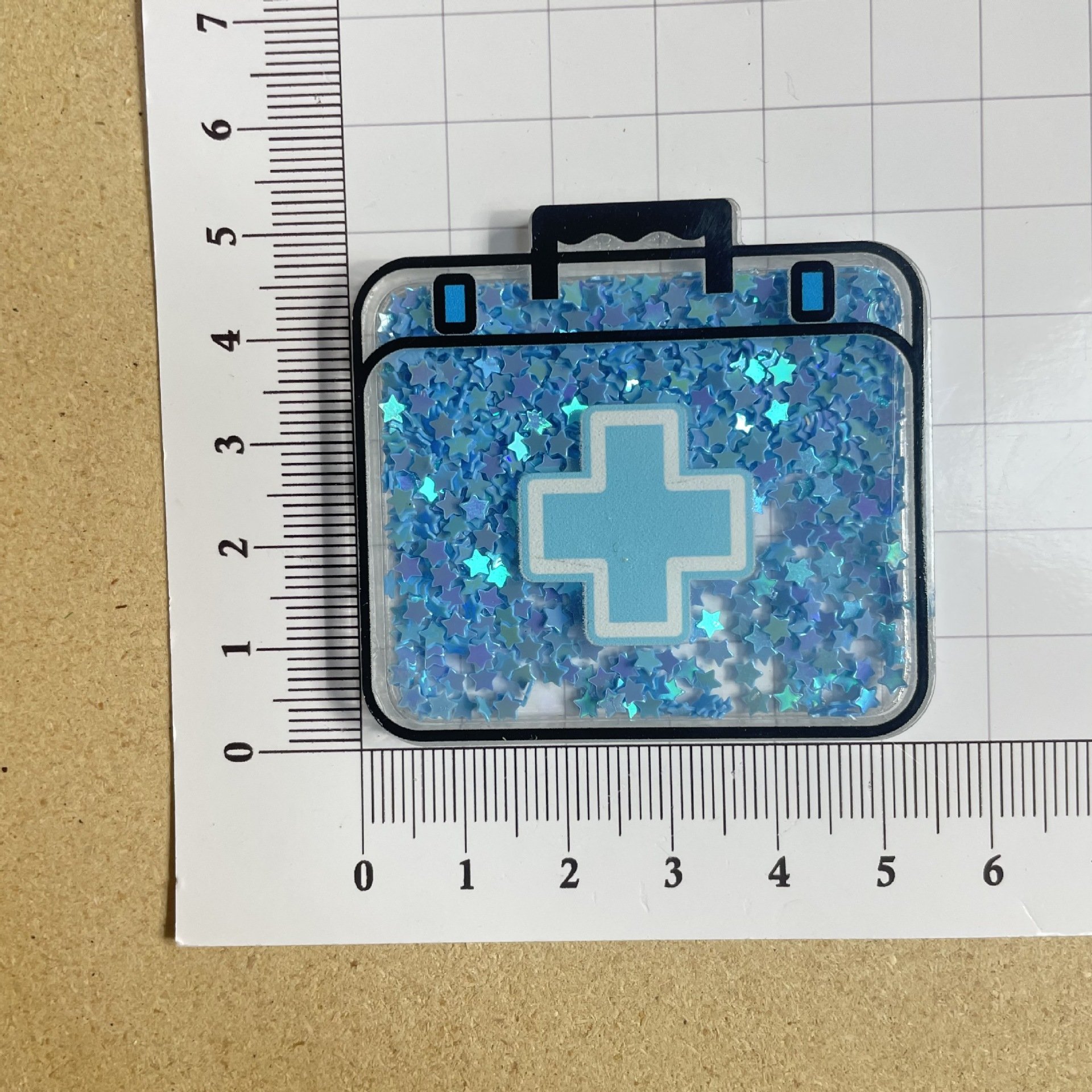 Cartoon Medical Clothing Shaker Acrylic Accessories Retractable Nurse Glitter Sparkle Badge Reel Nursing Decoration