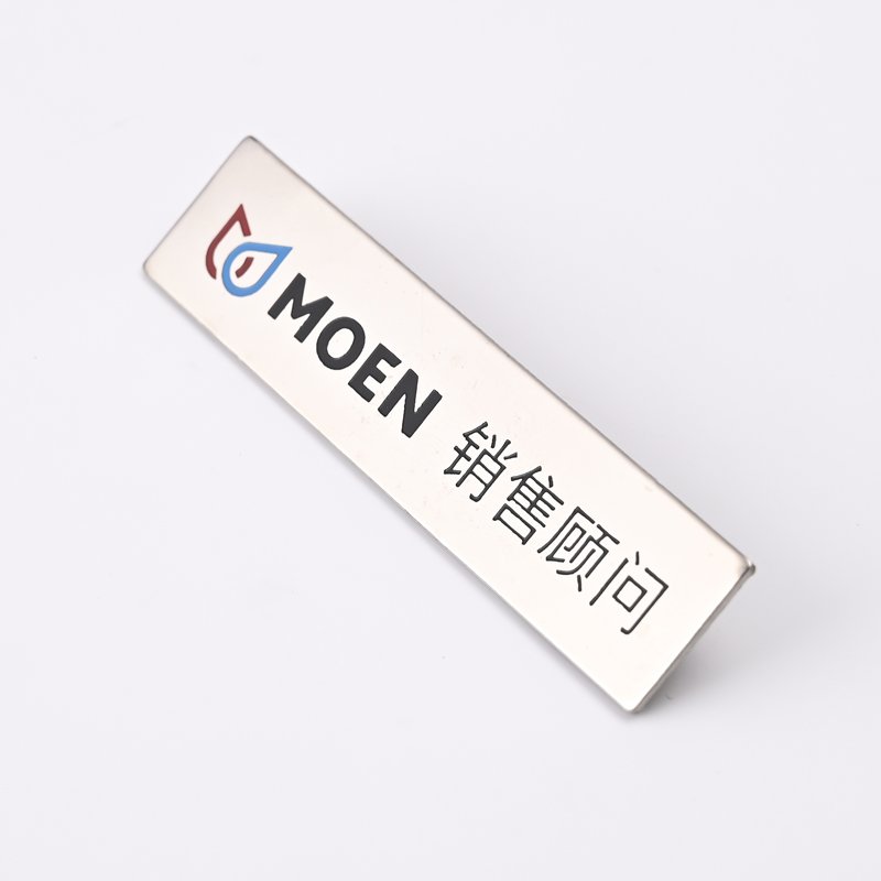 Custom Magnet Metal Crafts Name Tag Pin Badges Holders For Clothing