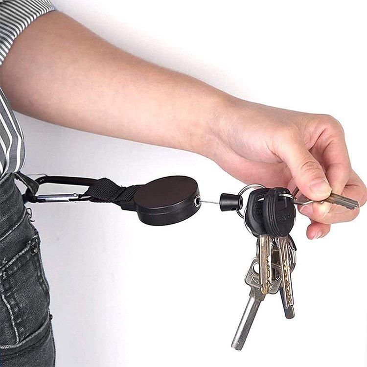 Custom logo Heavy Duty Retractable 60cm Wire Rope Badge Reel Holder Anti-lost Outdoor Carebiner Keychain