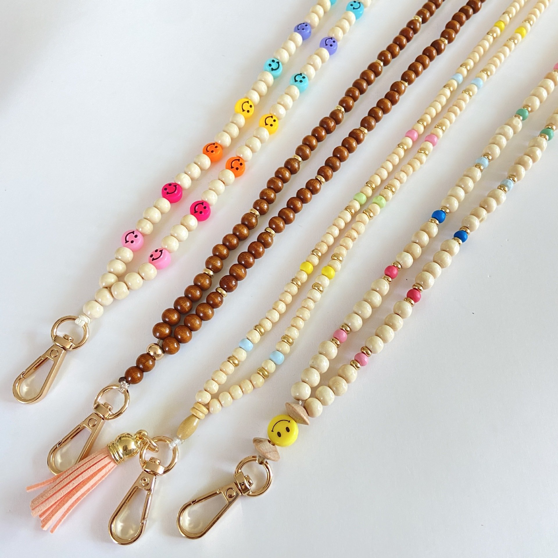2024 Hot Sale Keys beaded lanyard Mobile Phone Long Strap Acrylic Smile Work Teacher ID Card Holders Wooden Beads Badge Lanyards