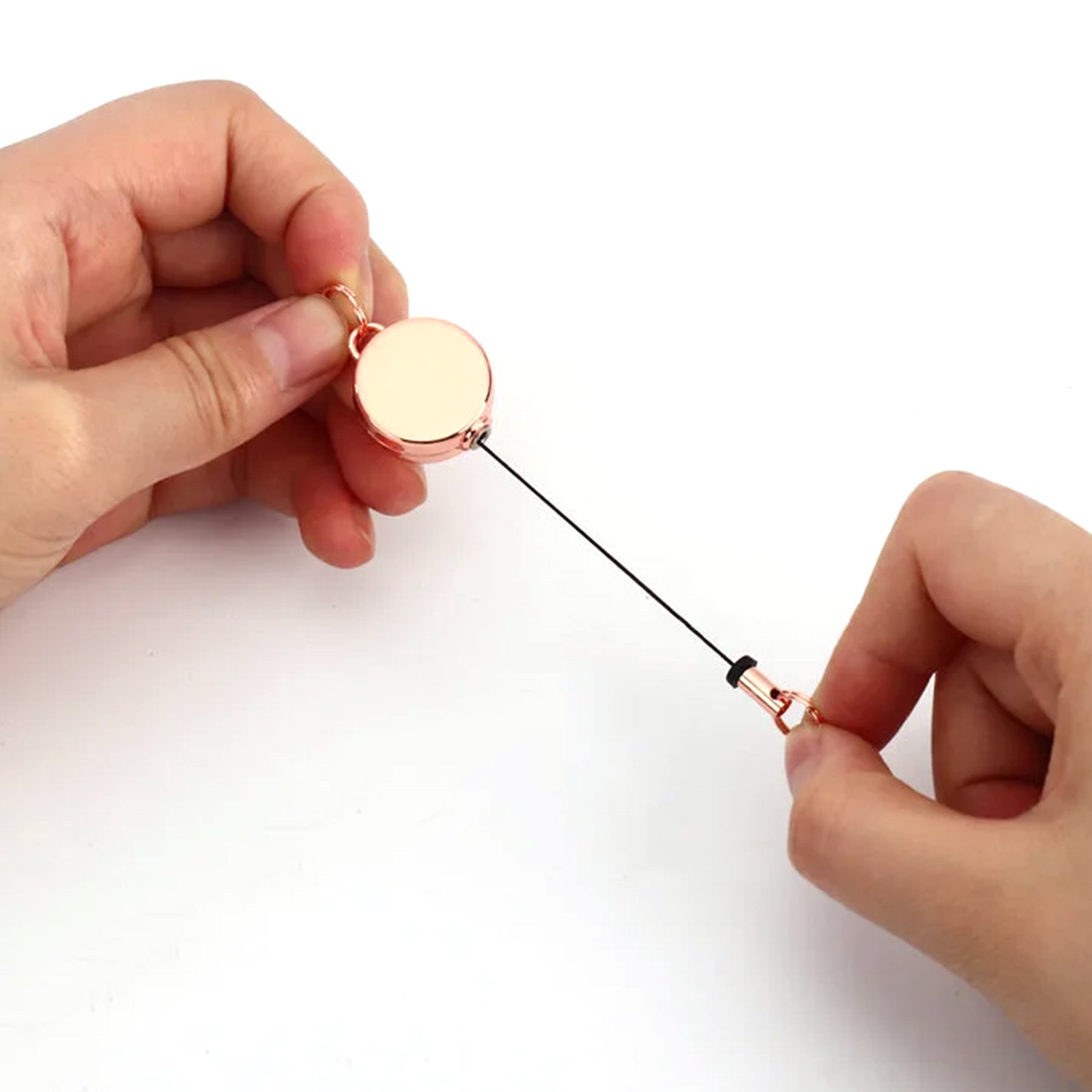 2CM Retractable Badge Holder Bright Gold Electroplated Telescopic Metal Badge Reel Retractable Keychain ID Card Holder