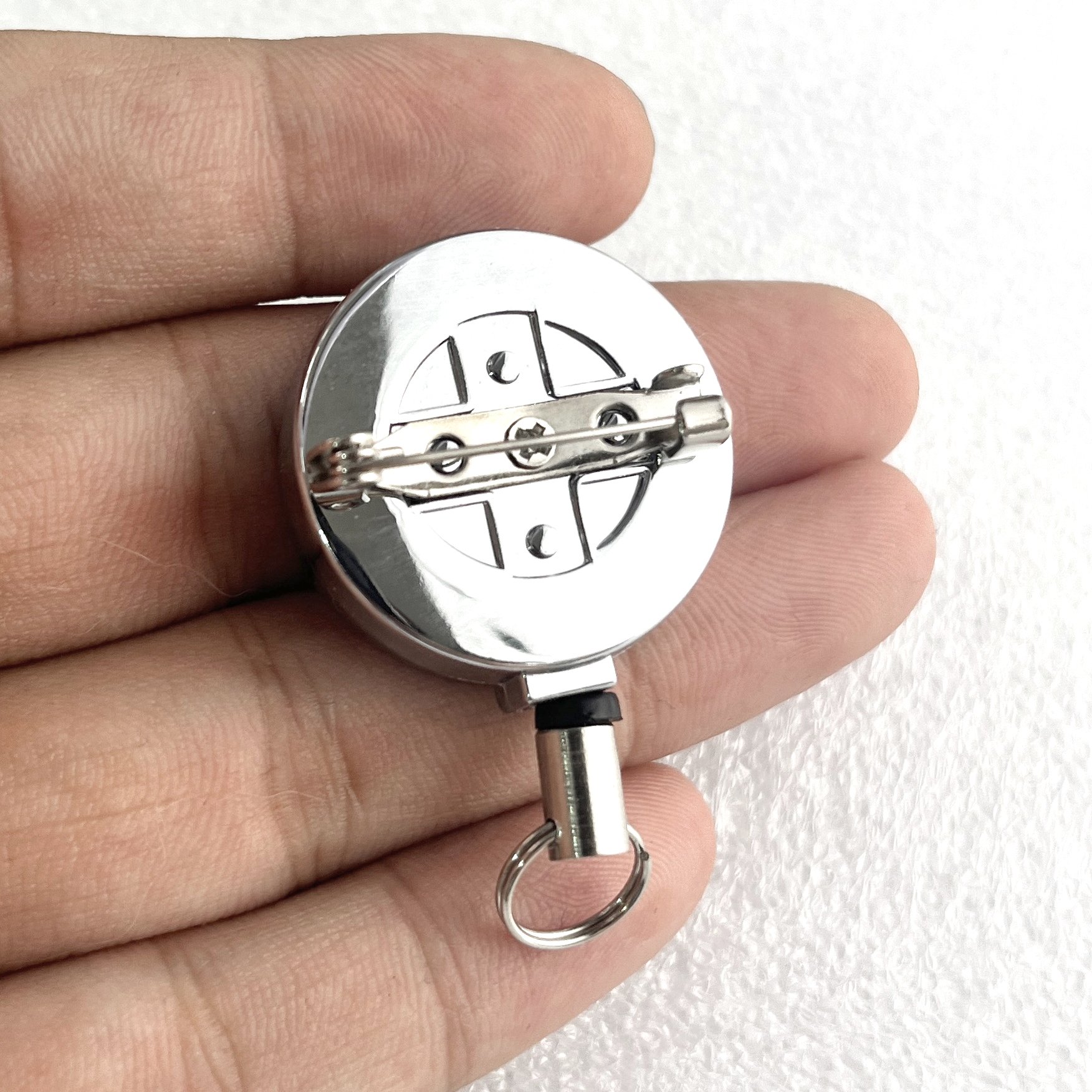 M-022 3CM Silver Black Brooch Fixed Metal YOYO Easy-Pull Button Badge Scroll Retractable Office Supplies
