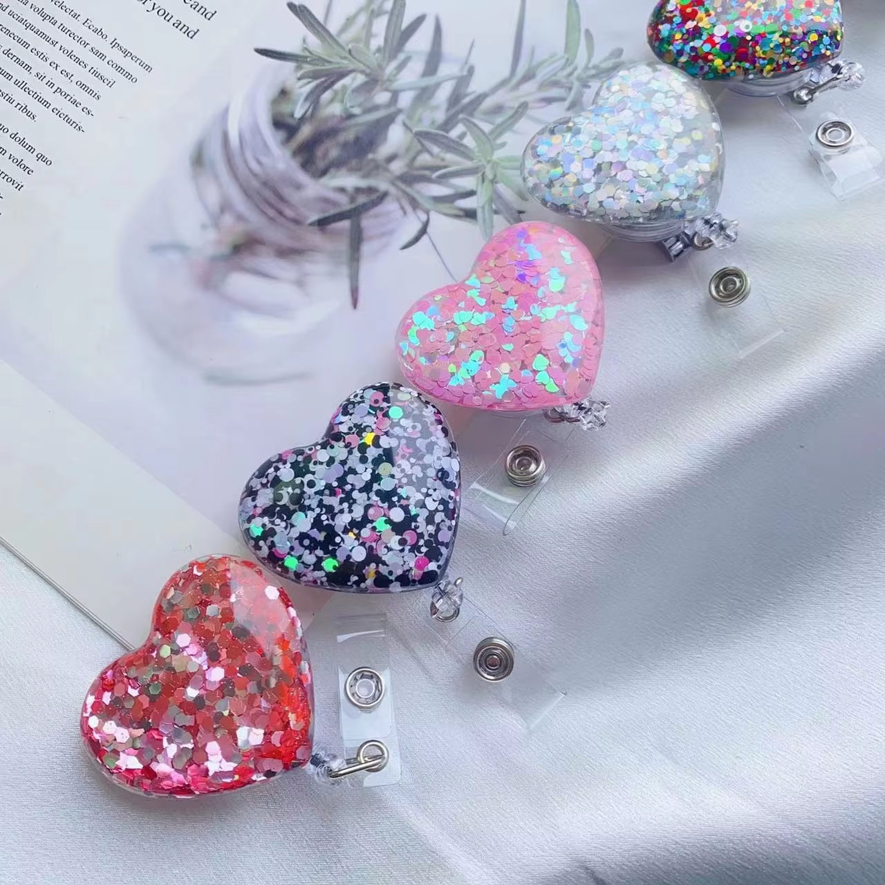 Hot Selling Glitter Nursing Nurse Doctor Work Student Badge Reel Acrylic Retractable Id Card Badge Holder With Alligator Clip