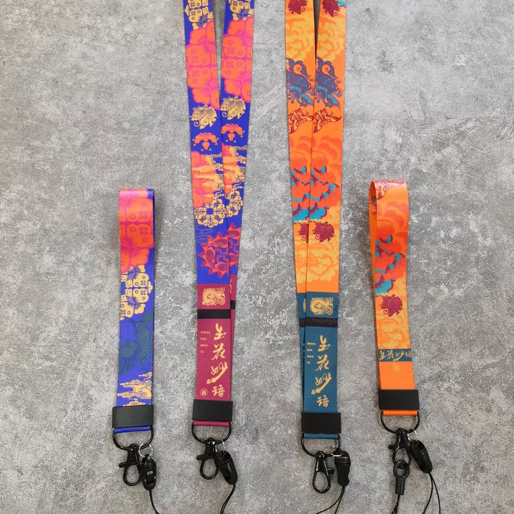 Customized Logo Accept nylon lanyard card holder lanyard with id card badge holder