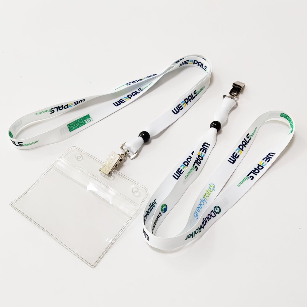 ID Name Badge Soft PVC Plastic Card Holder Vinyl Custom Clear Case Card Holder with Lanyard for Office Work