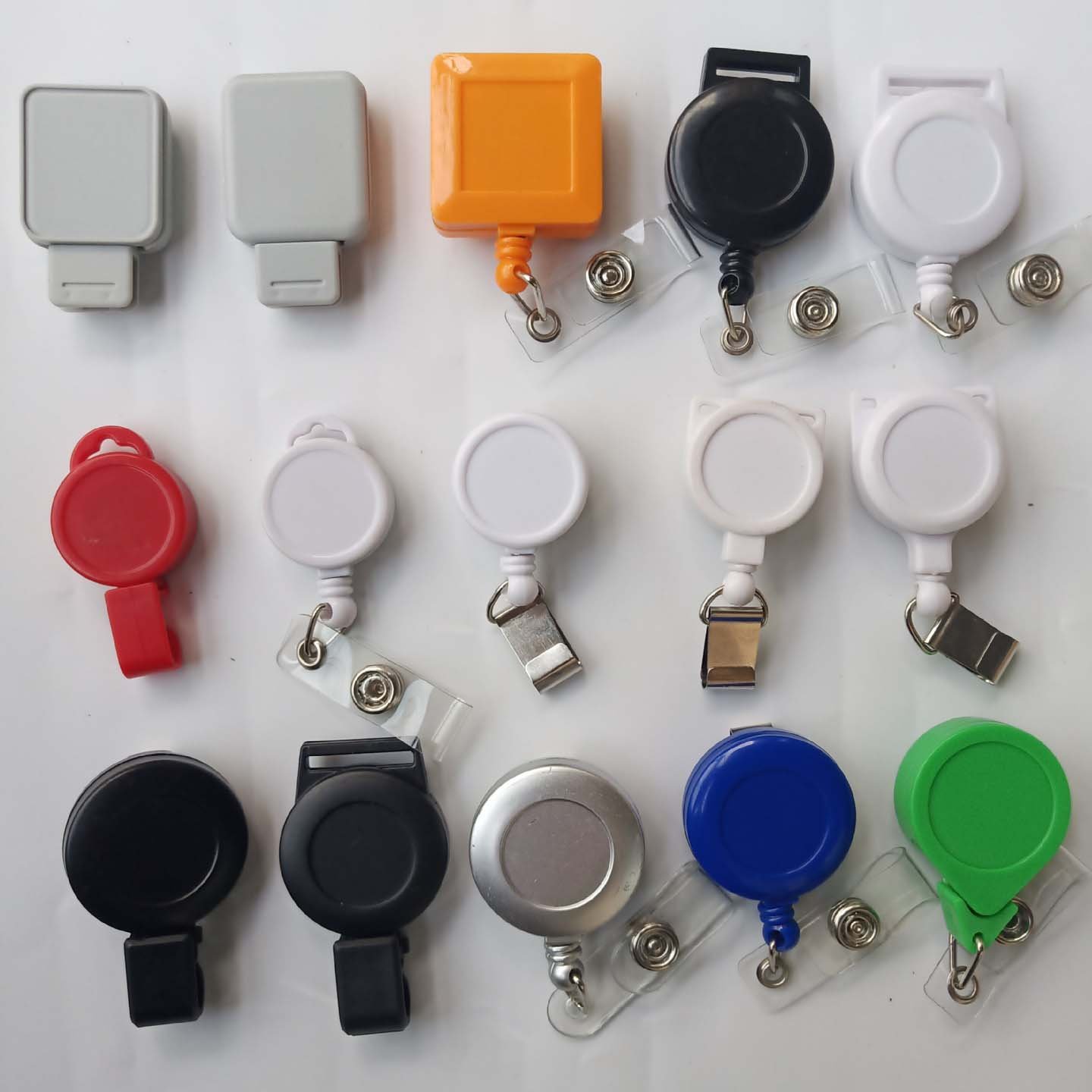 High Quality Metal Heavy Duty Square Retractable Badge Reel Stainless Steel Badge Clip Key Ring Carabiner Nurse ID Badge Holder
