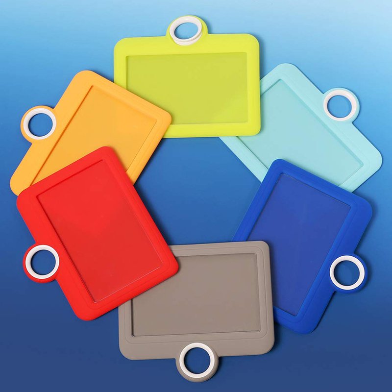 Eco Friendly Wholesale Cheap Horizontal Business Card Offices Teacher Soft Silicone Id Credit Card Badge Holder With Lanyard