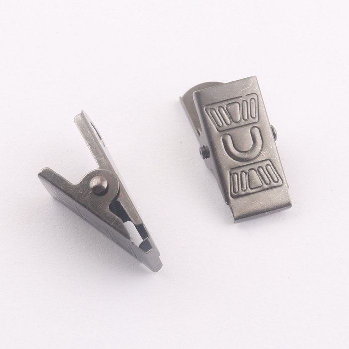 wholesale black 5mm hole blank metal ID Card holder badge clip