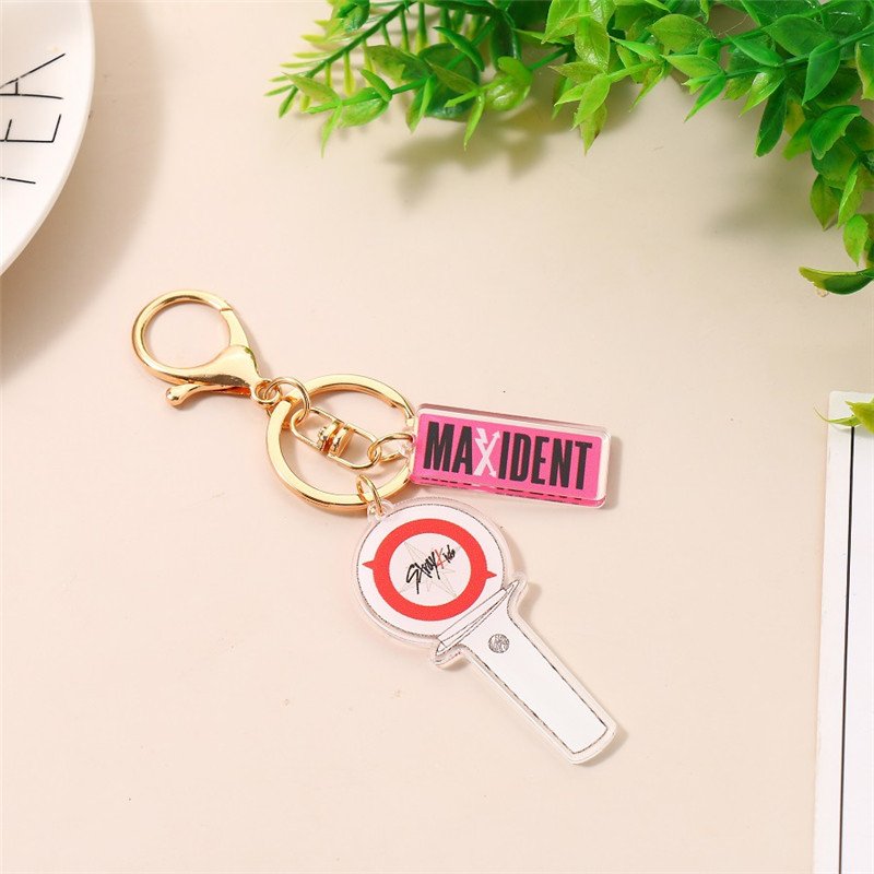 New Kpop Custom Keychain Bangtan Boys Straykids Twice Acrylic Keyrings Keychains Holder wholesale 6cm Bag Pendant