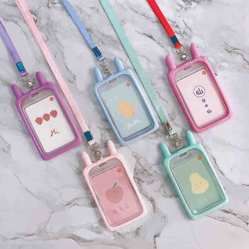 Wholesale Popular Silicone Cartoon Cute ID Credit Card Holder Bus Card Student ID Badge Holder with Lanyards