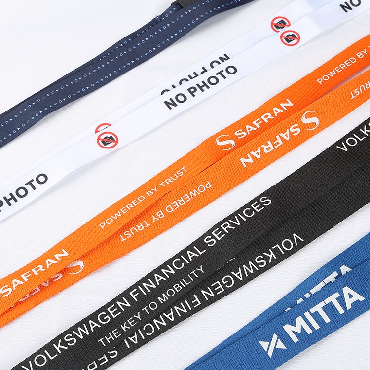 Sublimation Printed Eco-friendly Breakaway Polyester Nylon Woven Lanyards With ID Card Badge Holder Polyester Lanyard