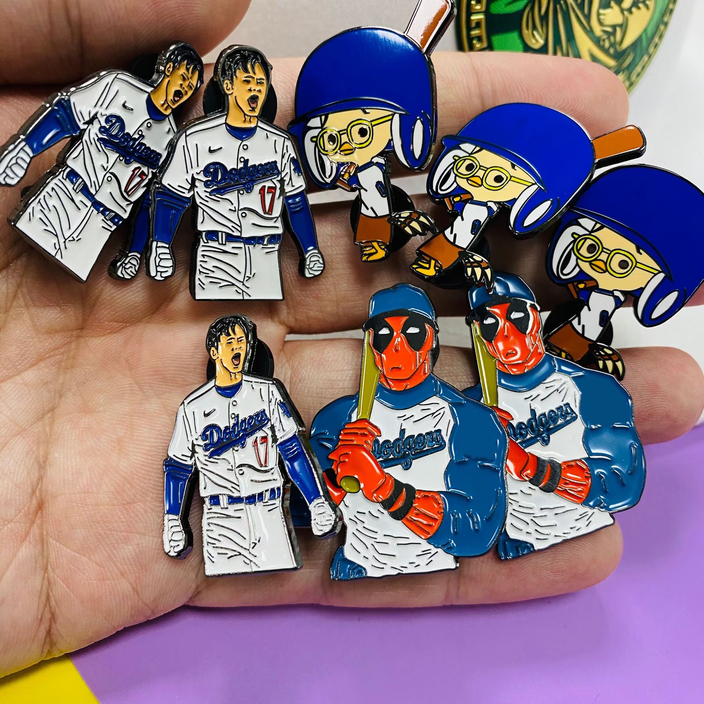Wholesale Baseball Cap Hat Pins Custom Logo Soft Enamel Hat Clip Holders Hat Club Pins