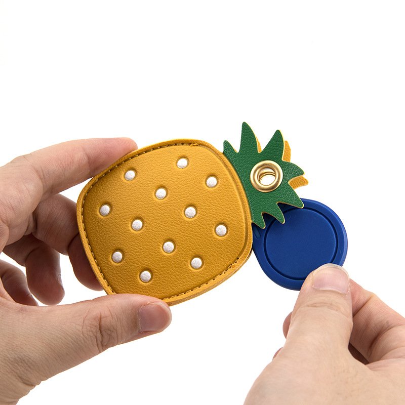Xinxing New Cartoon Access Card Leather Keychain Protective Cover Access Card Holder Creative Cute Backpack Pendant Gift