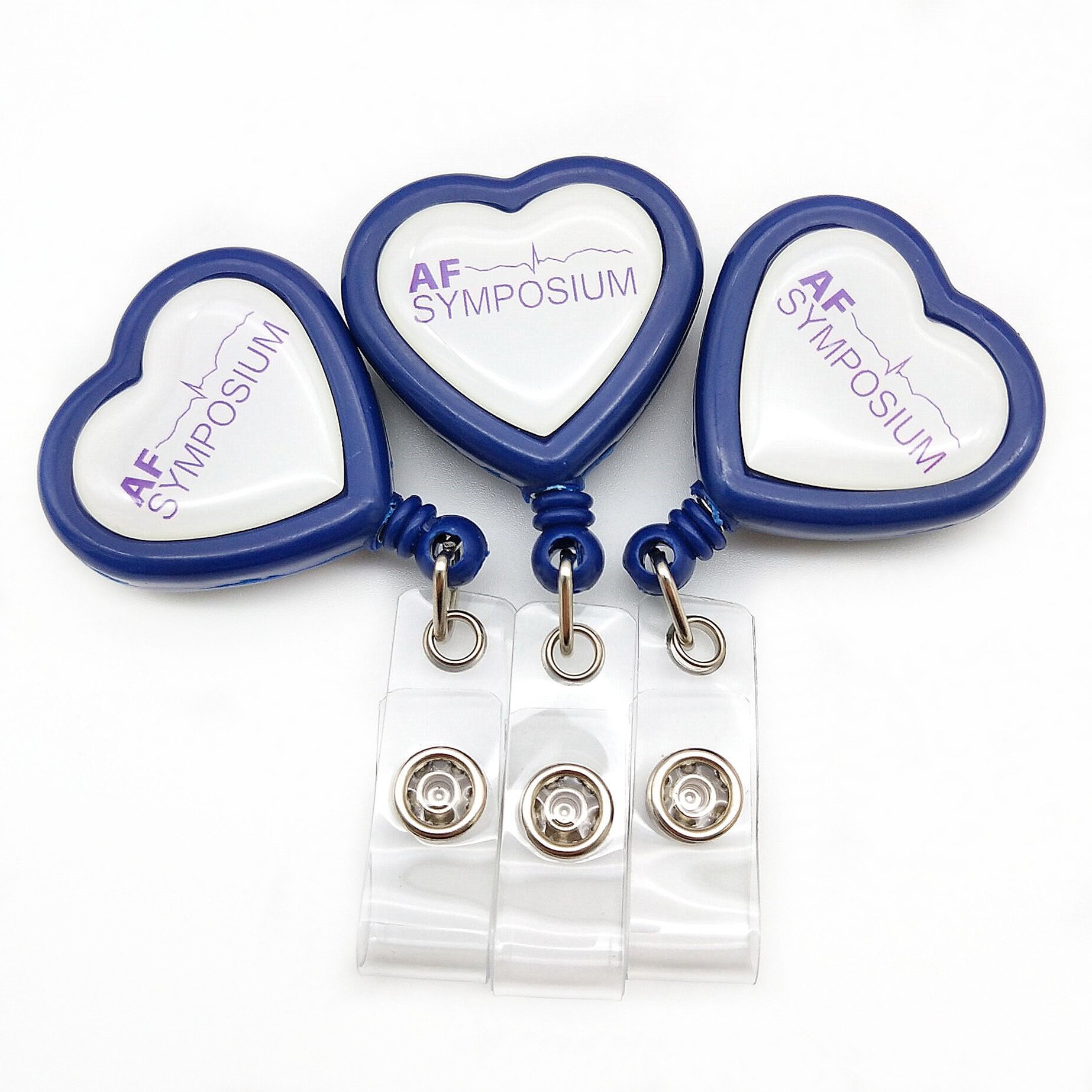 Wholesale Custom Heart Shaped Easy to Pull Yoyo Hospital Nurse Retractable Badge Reel Roller Clip ID Card Name Tag Holder