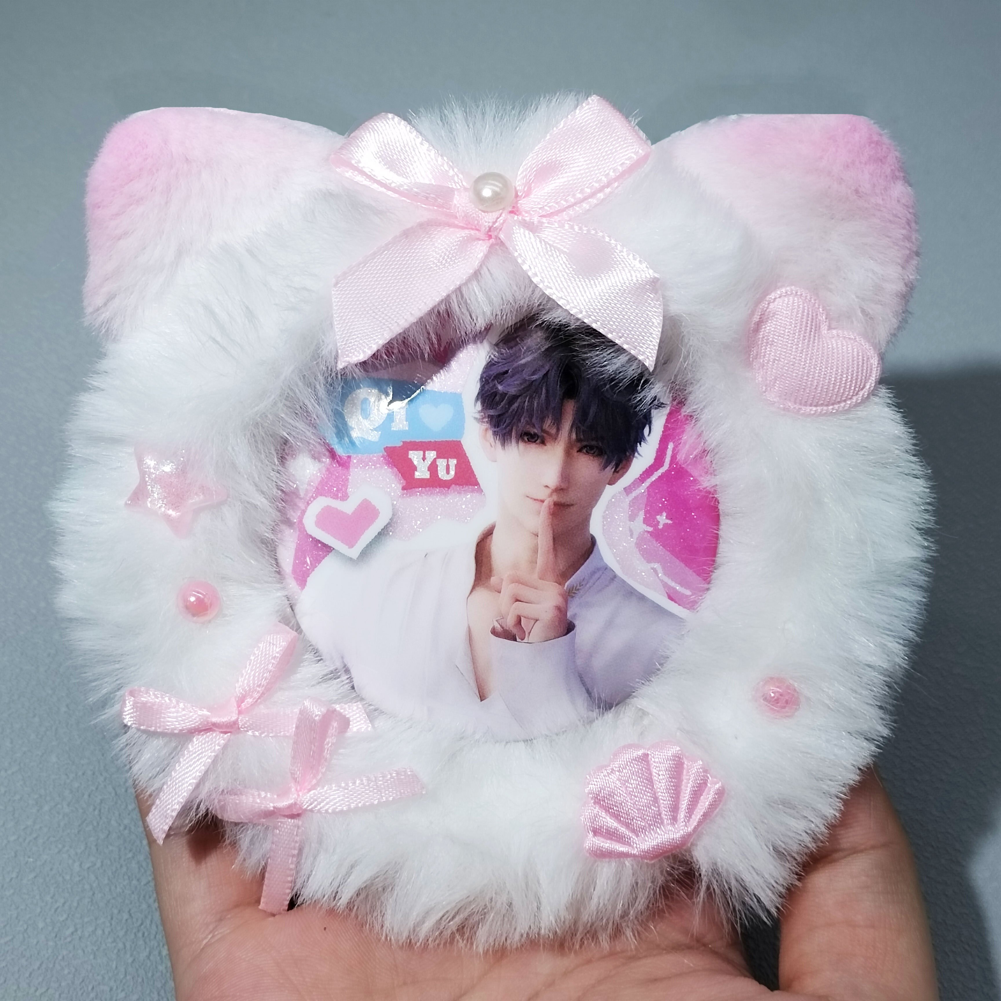 customize Cute Cat Kitten Claw Plush Anime Cosplay Crafts Base Badges case Ita Bags Decoration anime id Plush badge holders