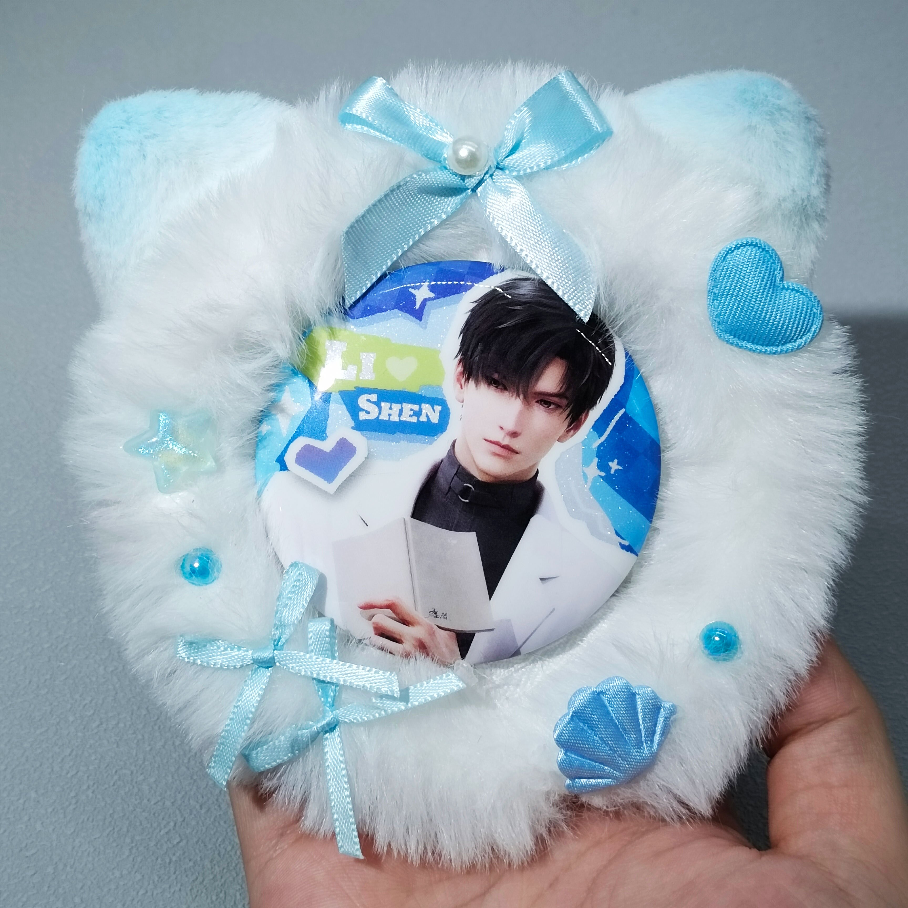 customize Cute Cat Kitten Claw Plush Anime Cosplay Crafts Base Badges case Ita Bags Decoration anime id Plush badge holders