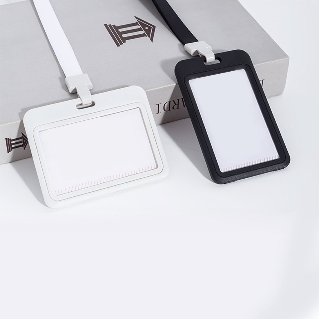 Promotional Customized Multi Color Low Price Plastic Waterproof Printed Logo Id Card Badge Holder Retractable