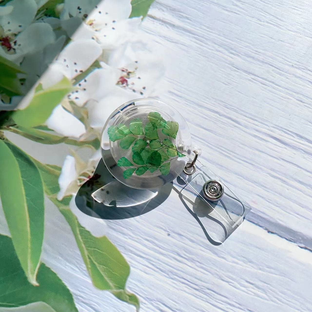 Flower Retractable Name Badge Reel ID Holder Alligator Clip For Nurse Doctor Gift Accessories