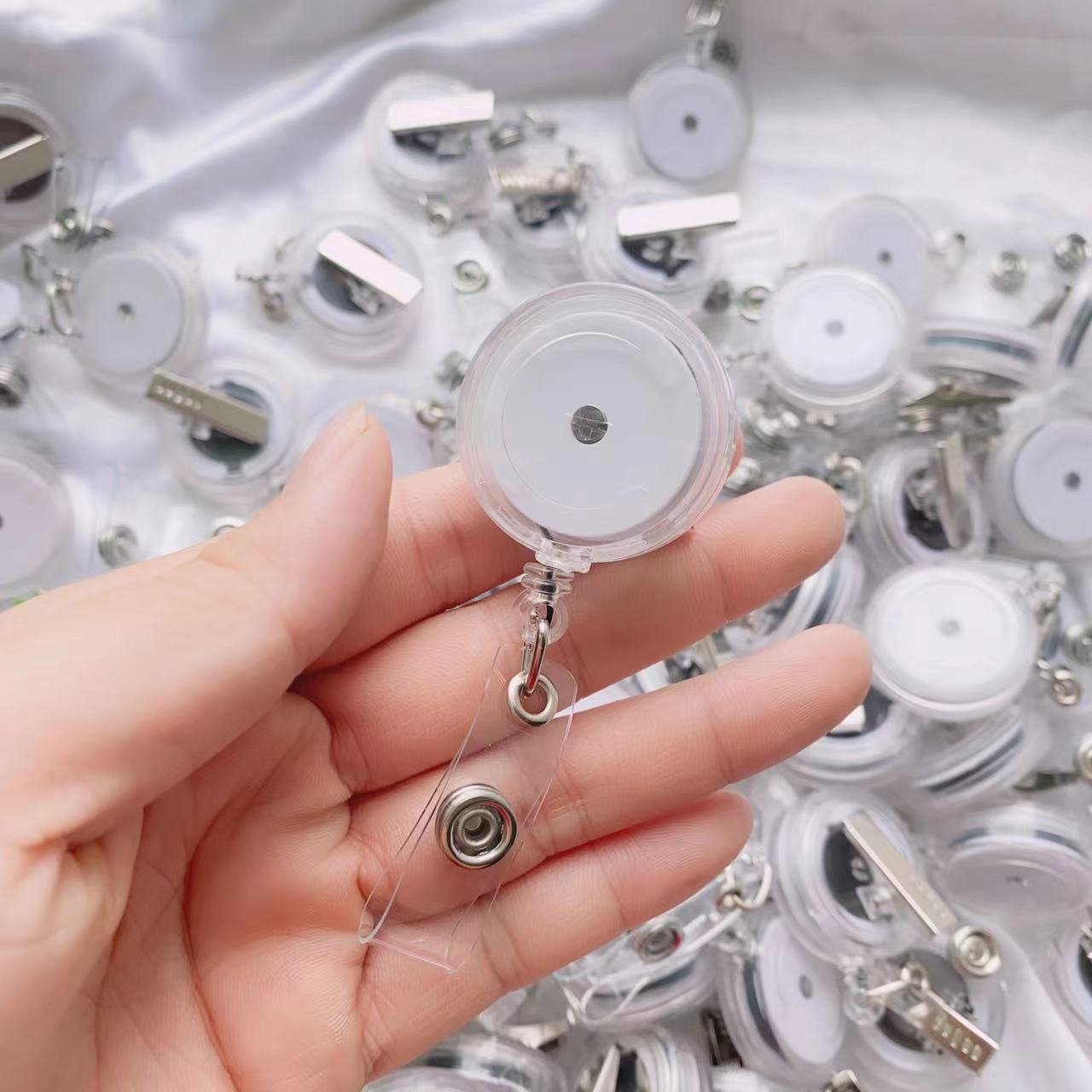 50 Pieces Retractable Badge Holder Reels with Swivel Alligator Clip, ID Card Holder Name Badge Reel Clips for Students Teachers