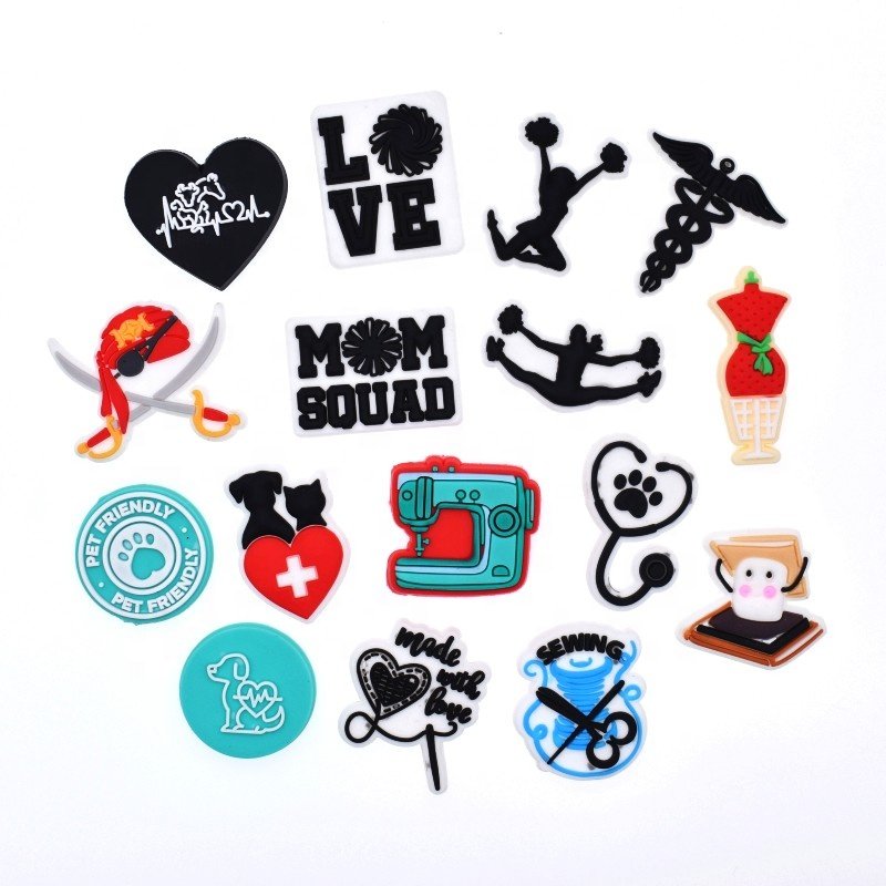 Wholesale Custom colored medical badge holder for nurses ID card