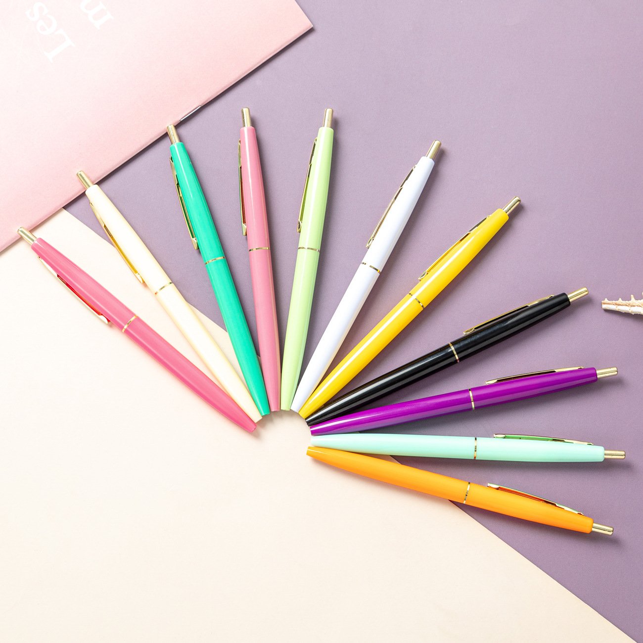 Smooth Writing MultiColor Plastic Ball Pens Customized Logo Advertising Wholesale Click Ball Pen