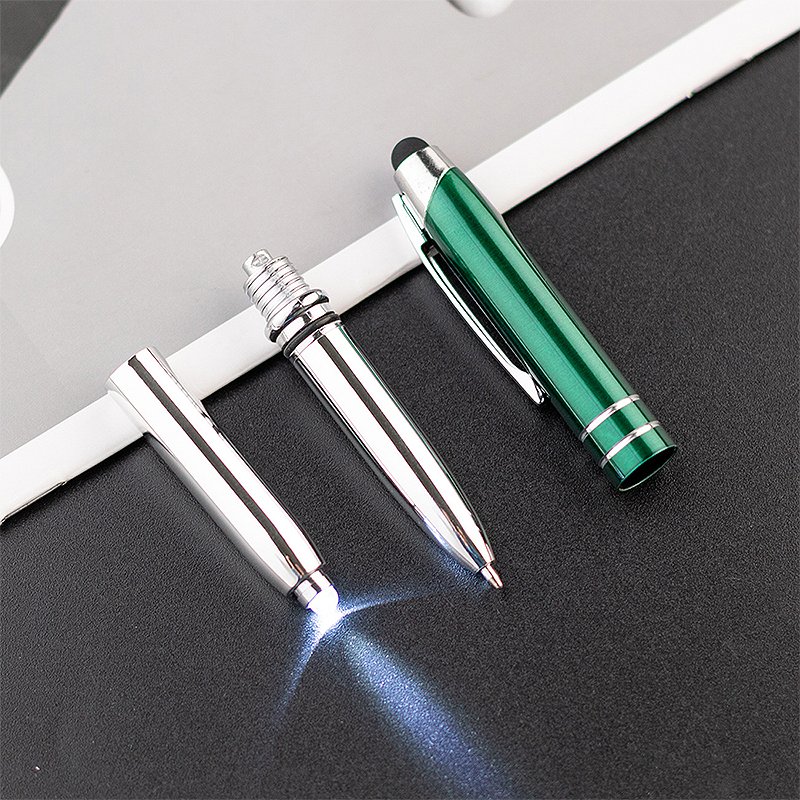 Wholesale 3 in 1 multifunctional touch screen ballpoint pen LED light printable logo metal light pen