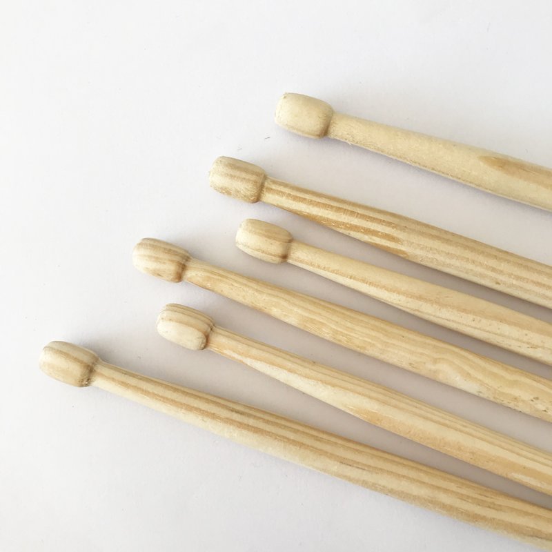 Custom logo promotional wooden ballpoint pen drumstick pens
