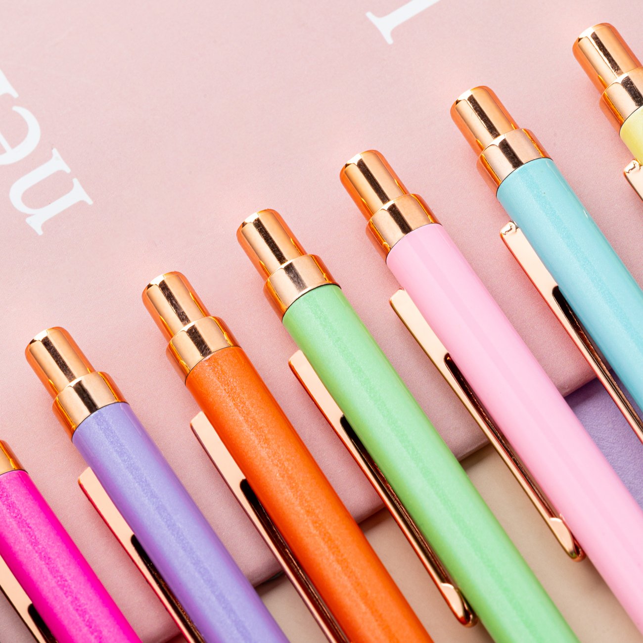 Candy colored push metal pen With customized logo Office Student Click Ballpoint Pen New Multi Color Ballpoint Pen