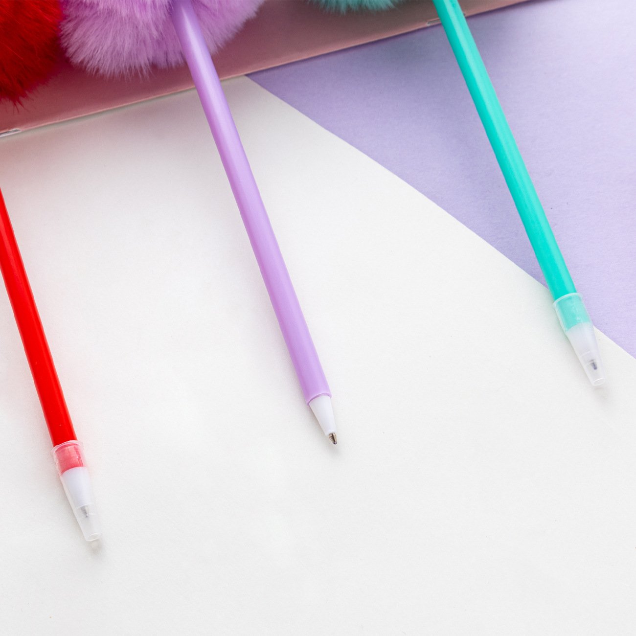 Hairy Ball Pen Cute Girl Account Pen Student Writing Stationery Plush Ballpoint Pen Wholesale
