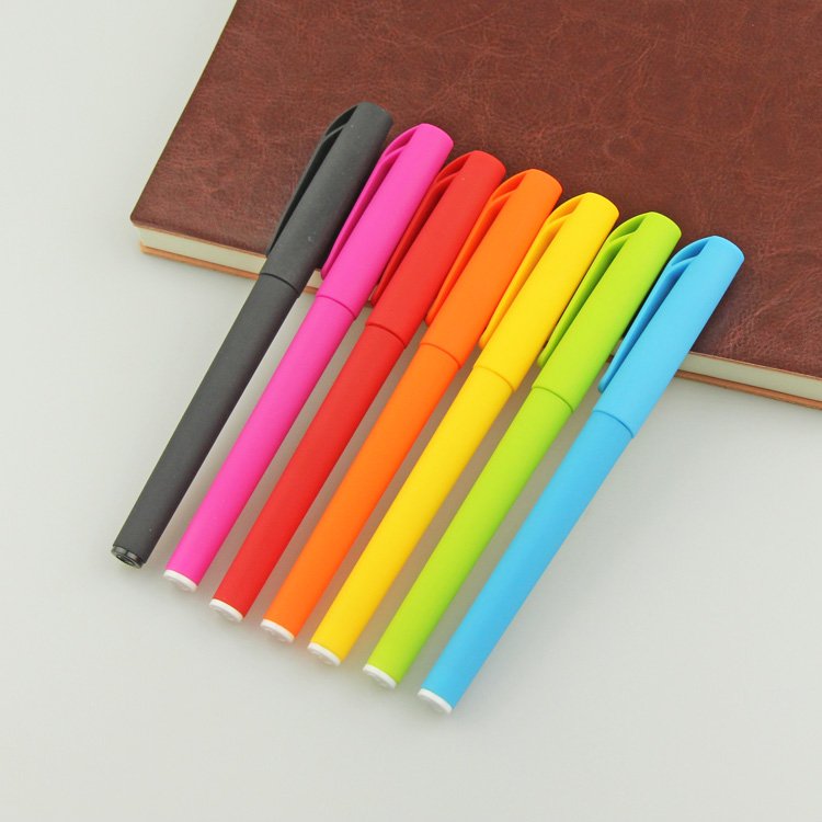 Wholesale Custom logo promotional colorful big clip plastic twist mechanism ball pen with soft coated rubber body