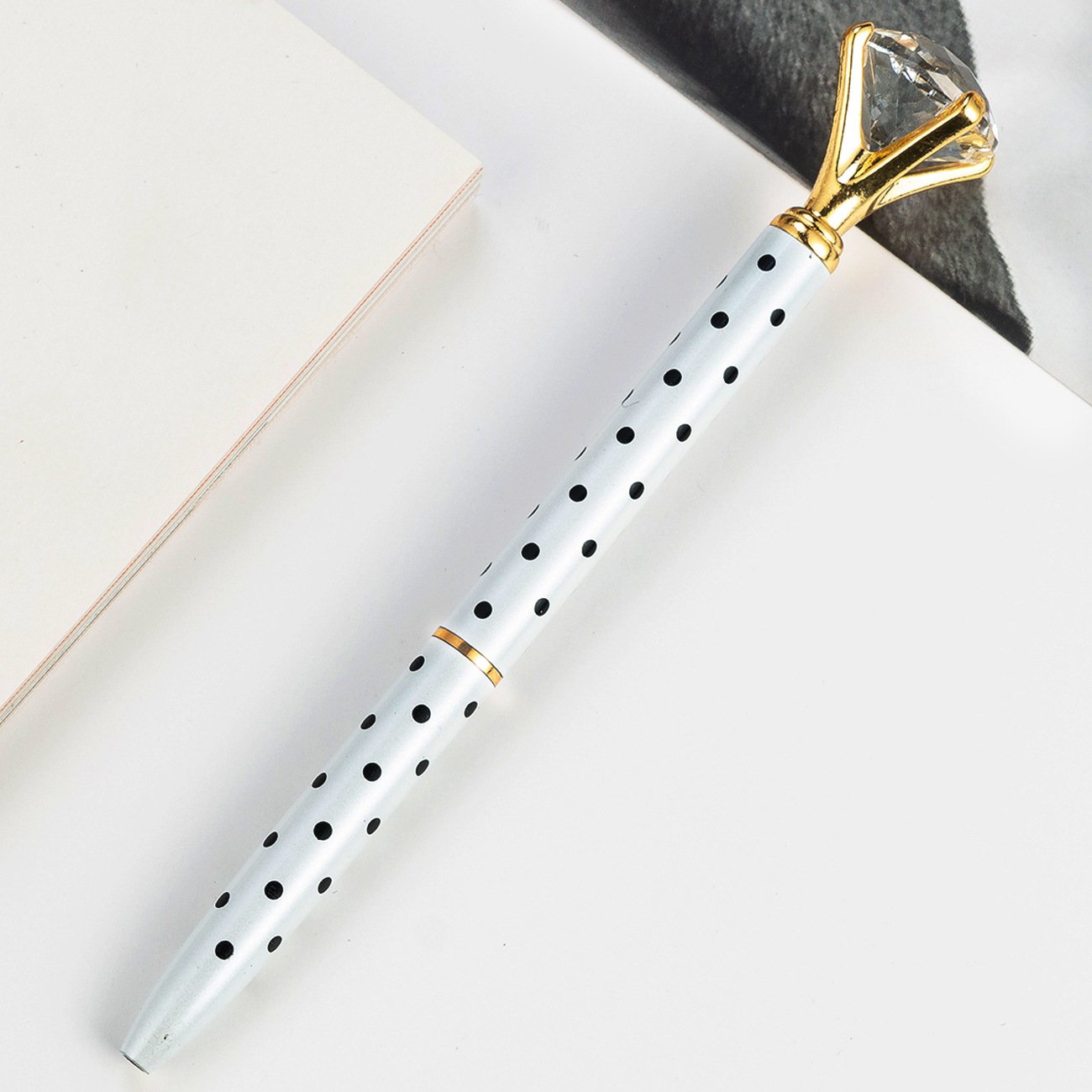 Promotional Metal Pen Crystal Diamond top Ball Pen for School and Office Supplies