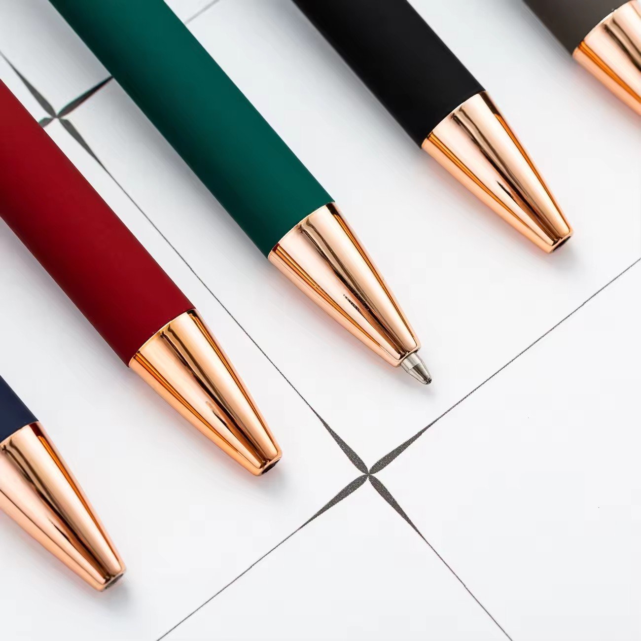 Scandinavia Style Luxury Promotional Gift Rose Gold Rubber 2 in 1 Touch Stylus Metal Ballpoint Pen with Laser Engraving LOGO