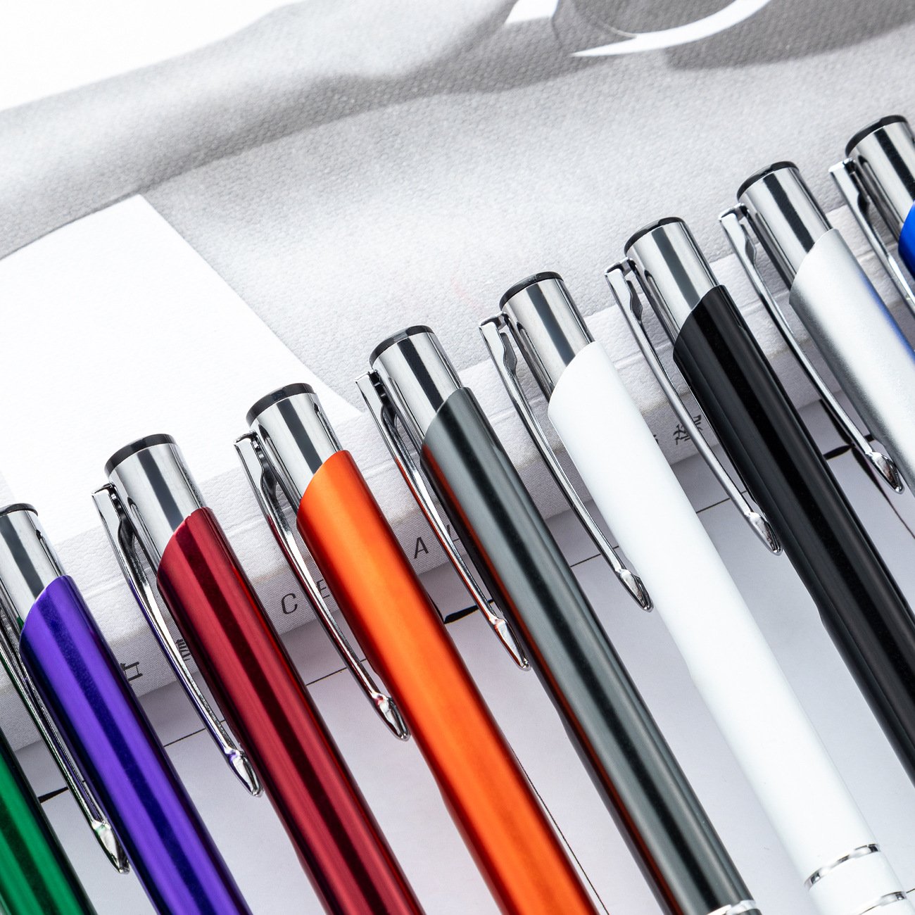 Hot Selling Custom Logo Metal Ballpoint Pen Colorful Press Action Design for Office Use and Gift Giving