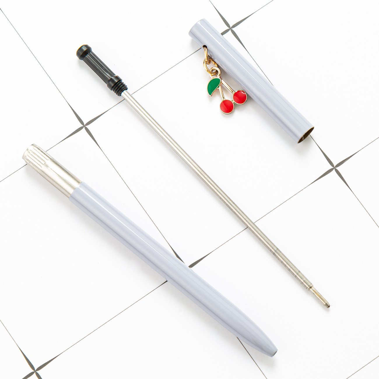 Luxury Metal Colorful Gift Pens Custom Logo Pen Ball Pen For Girl