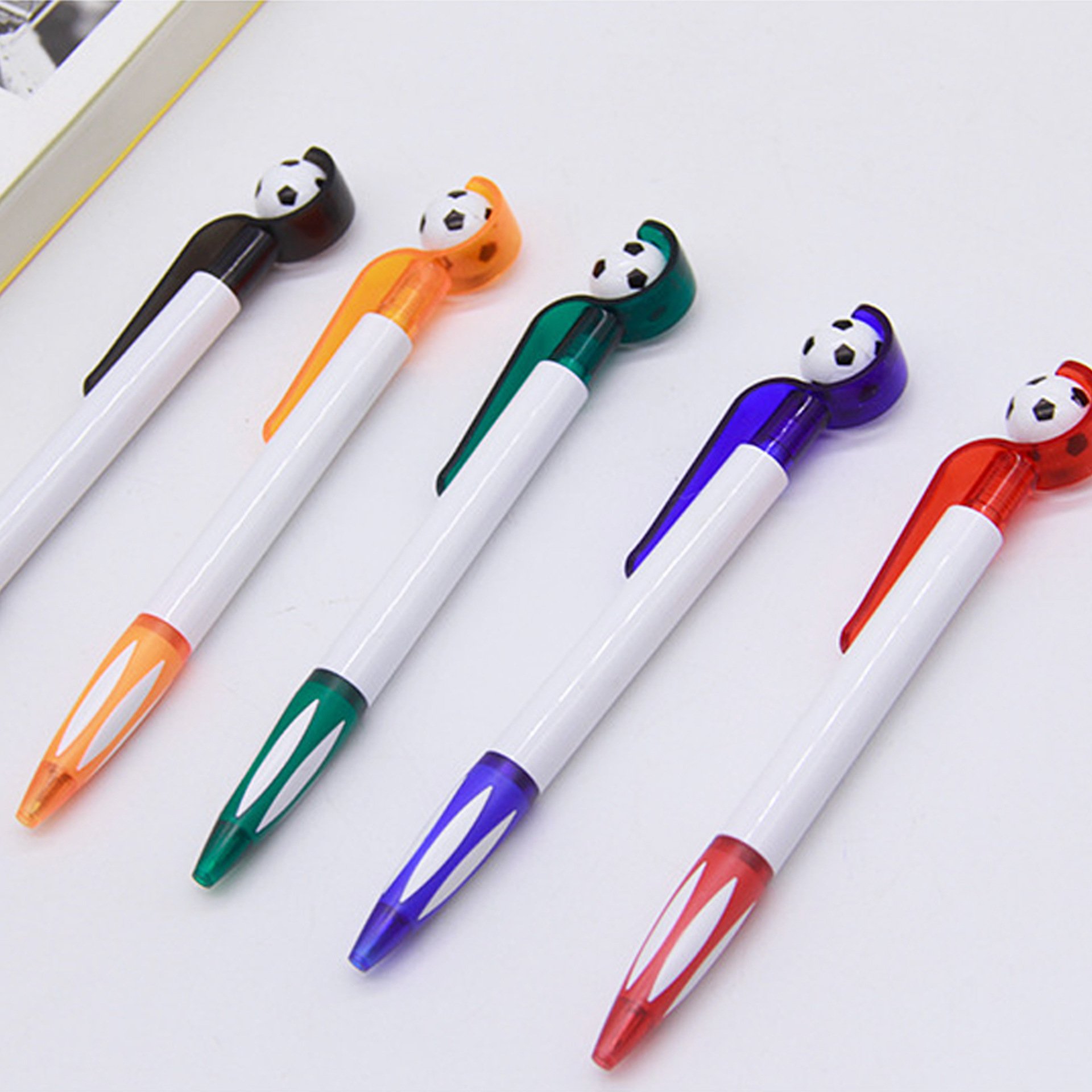 2024 Hot Selling Cheap stock lots European Cup Soccer Pen