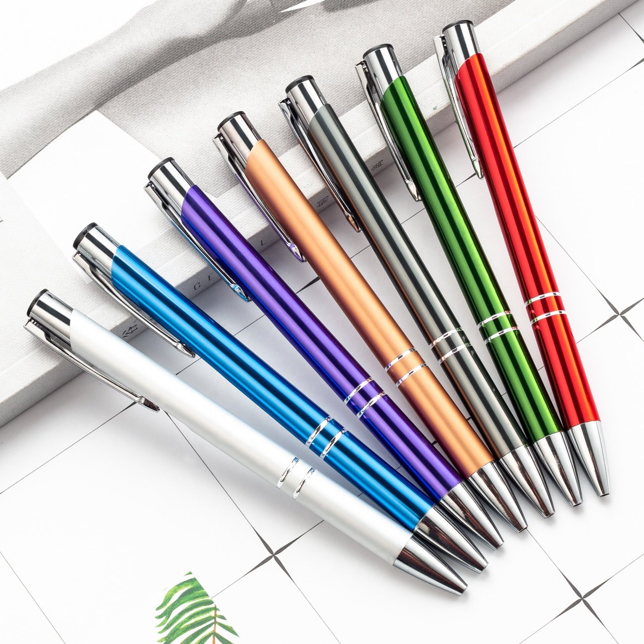 Wholesale New Custom Logo Stylus Ball Point Gel Pens With Advertising Luxury High Quality Aluminum Metal Ballpoint Pen
