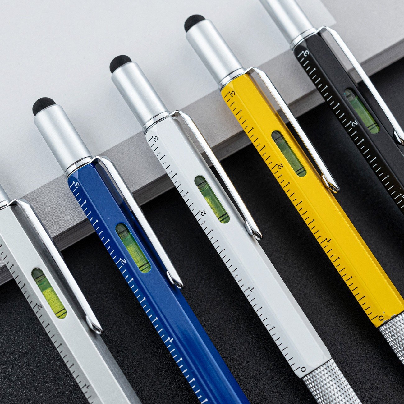 Multifunctional Tool Metal Screwdriver Ballpoint Pen with Phillips Level Scale Touch Screen