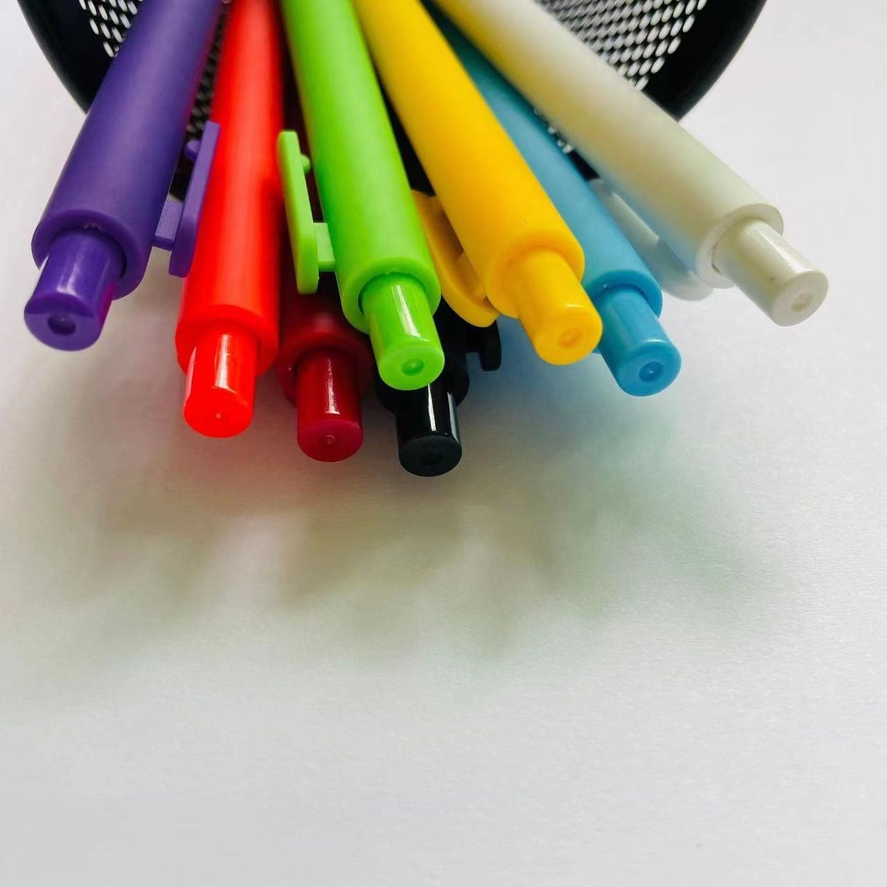 custom promotional very cheap blue logo ball pen with logo
