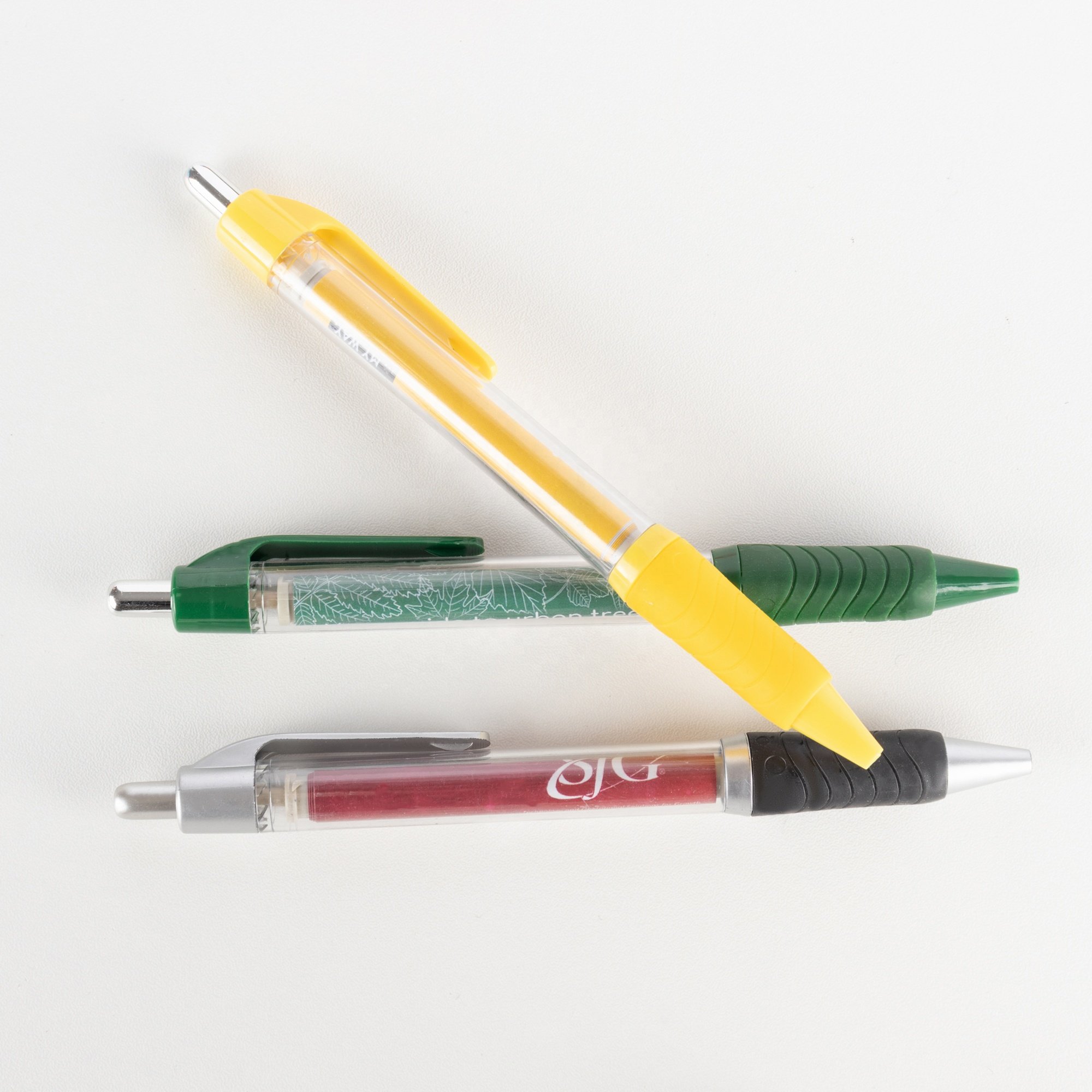 MEGA 2024 Factory Direct Sale Promotional Advertising Recycled Paper Roll Ballpoint Pen with Banner Flag Pen