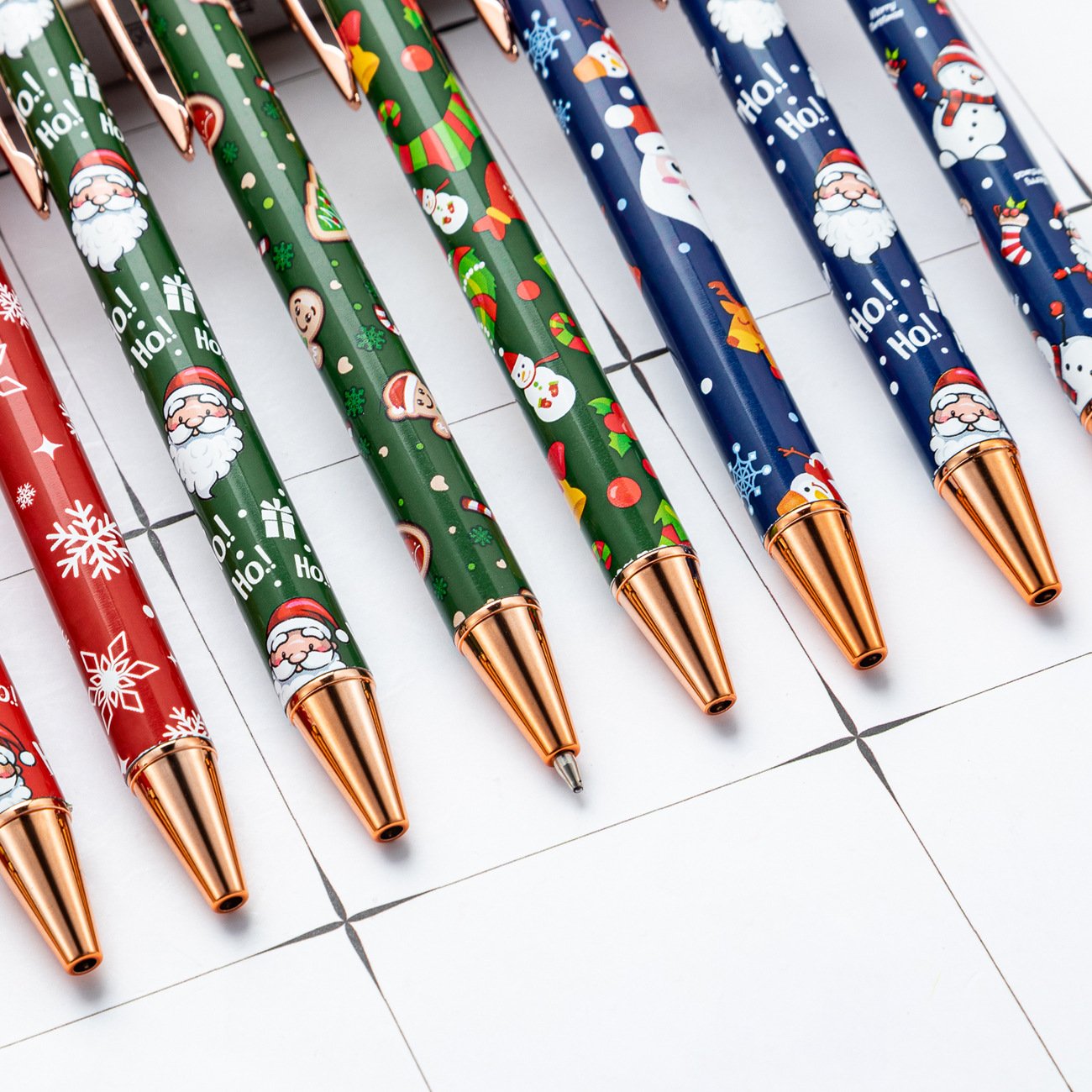 Creative Christmas Series Press Ballpoint Pen in Stock Cute Cartoon Christmas Gift Pen Heat Transfer Ballpoint Pen