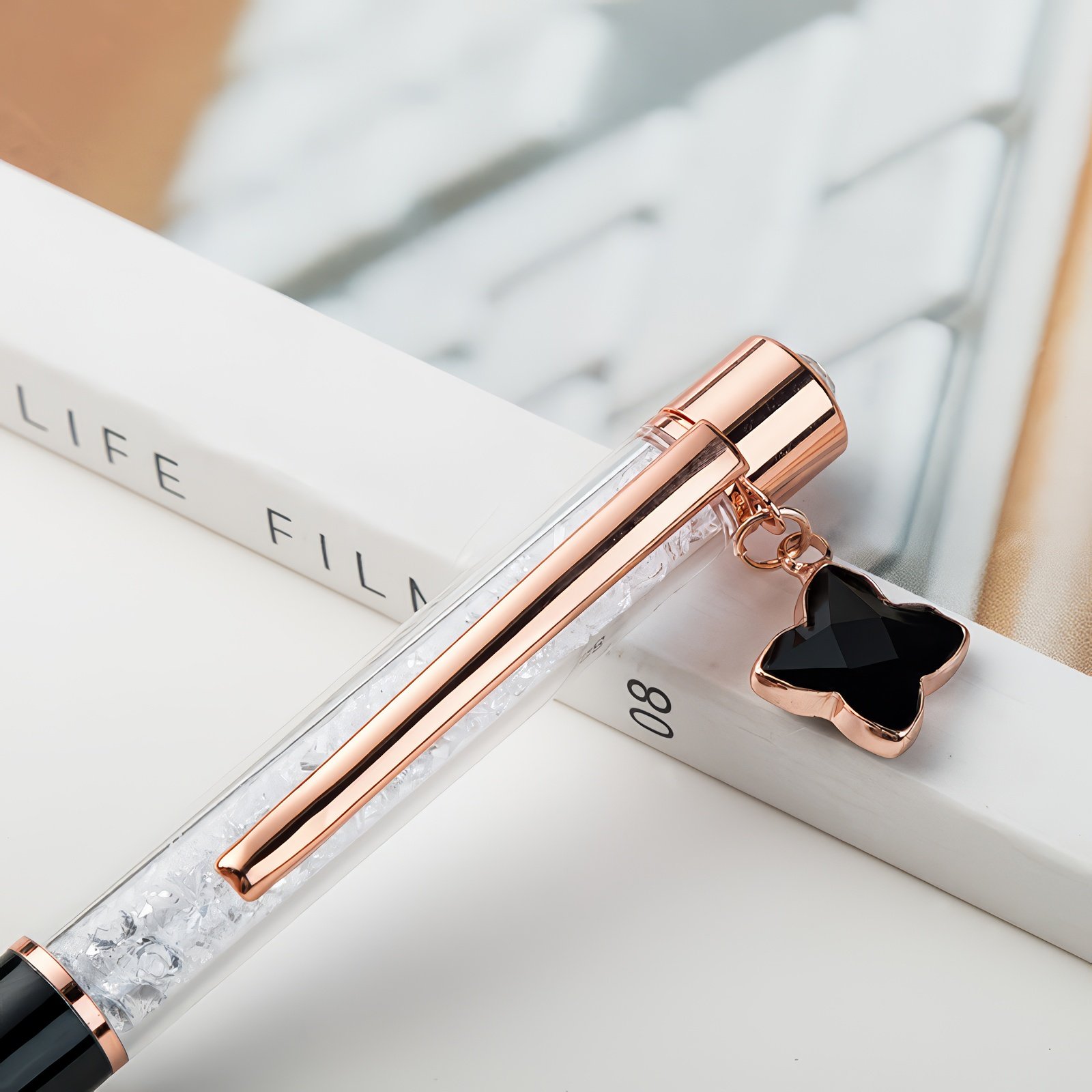 Custom Logo 1.0mm Nib Cute New Design Crystals Metal Ballpoint Pen Novelty Business Animal Style Advertising Office Supplies